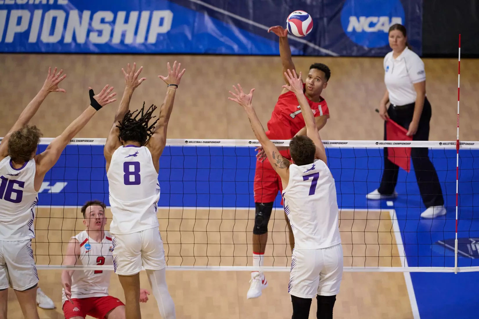 The Ohio State University Athletics - 2024 OSU Men's Volleyball versus Grand Canyon University Lopes at the 2024 NCAA Men's Volleyball Championship quarterfinals , Walter Pyramid, Long Beach State University, Long Beach, CA.
April 30th, 2024
Copyright Don Liebig/ASUCLA
240430_MVOL0243.NEF