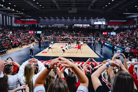 Women's Volleyball v Miami