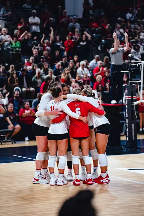 Women's Volleyball v Miami