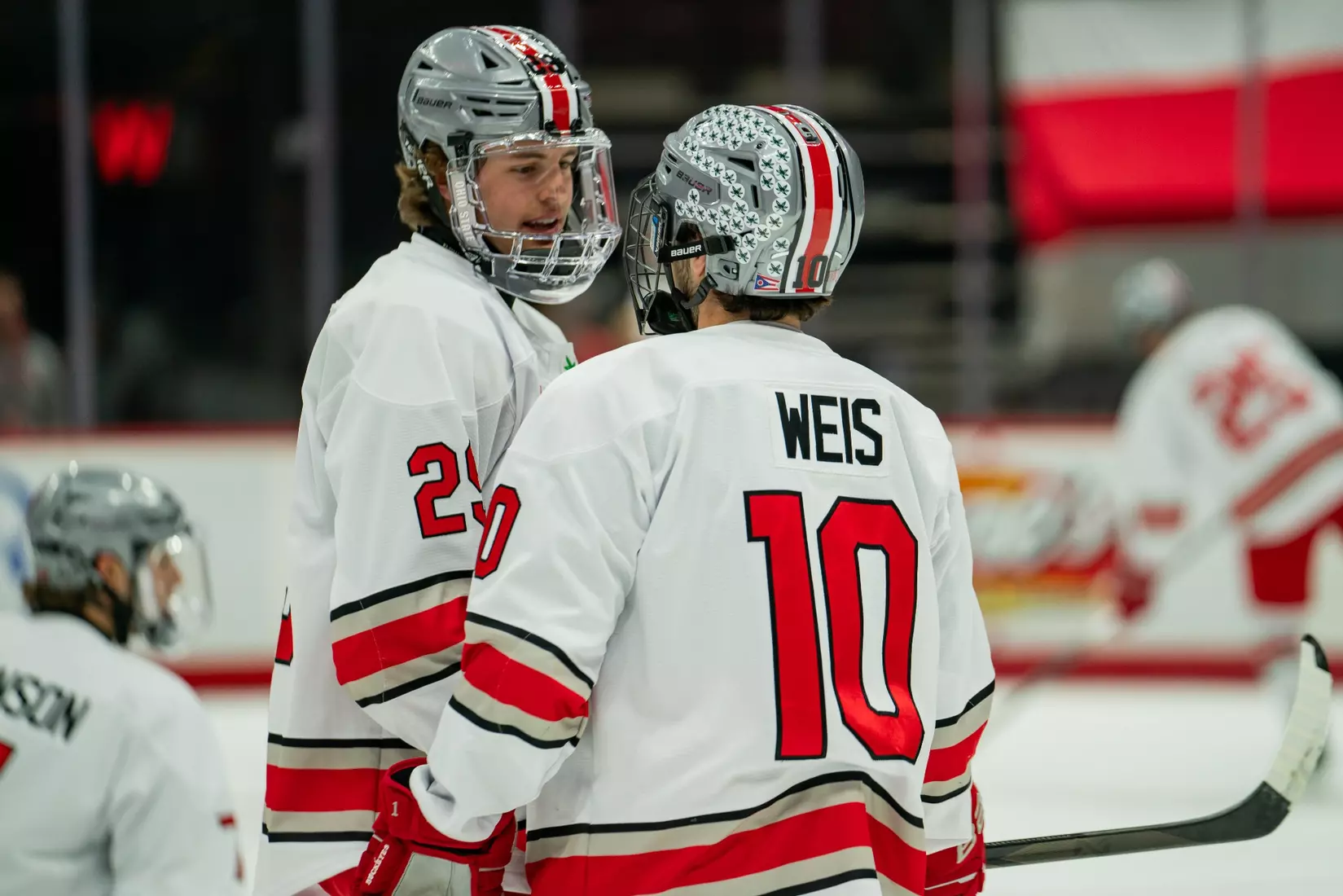 Men's hockey defeats Minnesota 5-1, Jan. 10, 2025