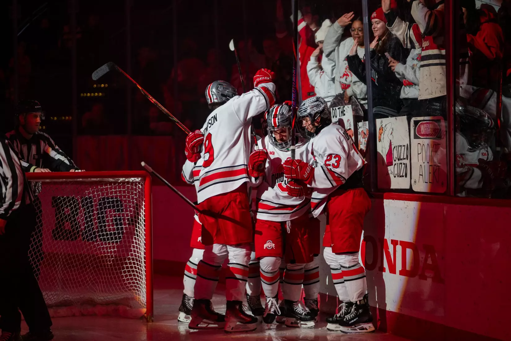 Men's hockey defeats Minnesota 5-1, Jan. 10, 2025