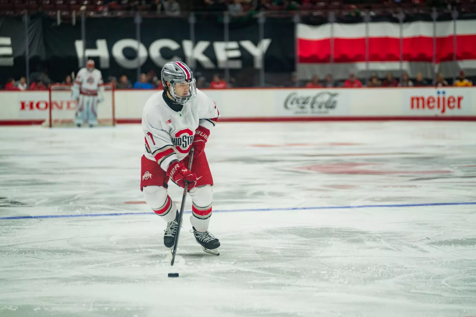 Men's hockey defeats Minnesota 5-1, Jan. 10, 2025