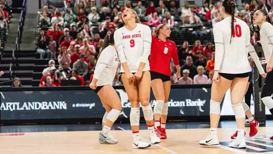 Ohio State vs. Illinois - pink match