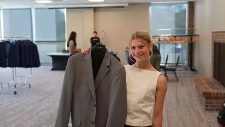 Dress to Impress Program