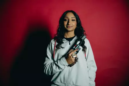 Riya Salian posed photo