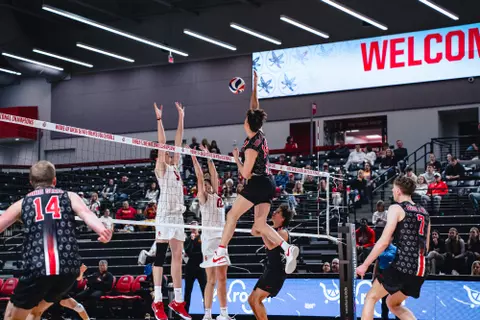 MVB vs USC