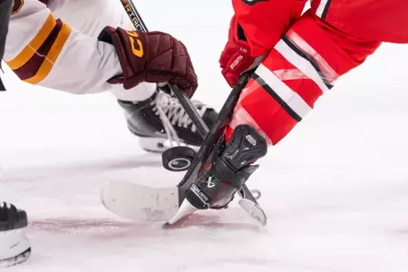Men's hockey at Minnesota, Feb. 6, 2026