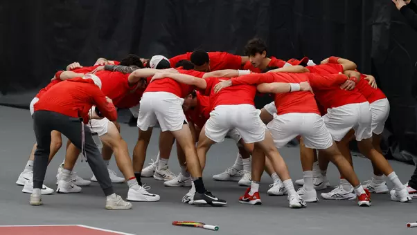 MTEN Huddle UM 31326