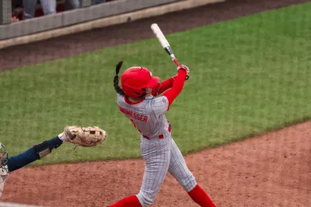 Lottie Landmesser vs.