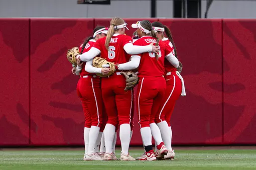 Softball vs. Michigan State