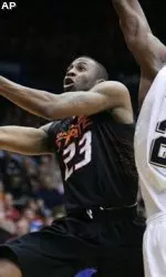 James Anderson shoots against Pittsburgh's Sam Young