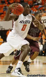 Jéan-Paul Olukemi scored 13 points off the bench for Oklahoma State.