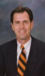 Dave Hunziker received the 2010 Bill Teegins Excellence in Sportscasting Award.