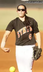 Sophomore Kat Espinosa improved to 3-0 with the win over No. 18 LSU