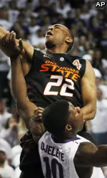 Markel Brown scored 10 points in an 8-minute scrimmage during Homecoming & Hoops.