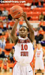 Andrea Riley will have her jersey retired on Sunday.