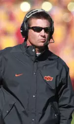 Coach Mike Gundy announced the signing of 27 players in the class of 2014.