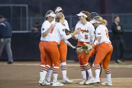 Team vs. Wichita State 2