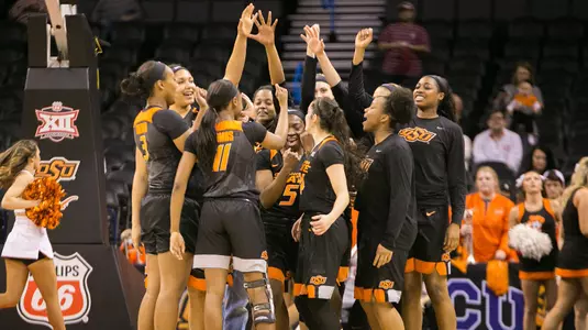 team_huddle
