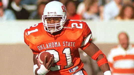 OSU football player Barry Sanders shot on 11/12/1988 by Ron Hart