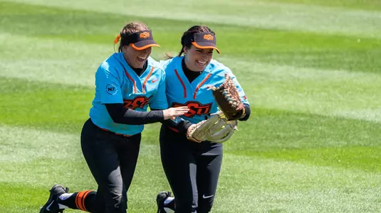 Maddi Holcomb Home Run Robbery
