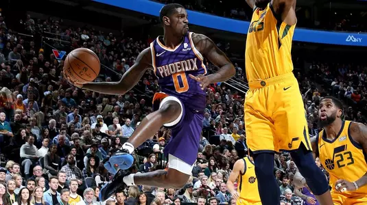 SALT LAKE CITY, UT - FEBRUARY 6: Jawun Evans #0 of the Phoenix Suns handles the ball against the Utah Jazz on February 6, 2019 at Vivint Smart Home Arena in Salt Lake City, Utah. NOTE TO USER: User expressly acknowledges and agrees that, by downloading and or using this Photograph, User is consenting to the terms and conditions of the Getty Images License Agreement. Mandatory Copyright Notice: Copyright 2019 NBAE (Photo by Melissa Majchrzak/NBAE via Getty Images)
