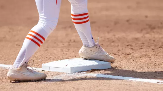 Softball Baserunner