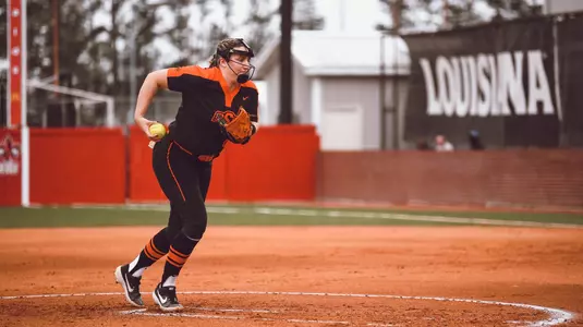 Carrie Eberle Pitching at Louisiana