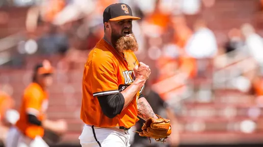 Standlee fist pump vs. Texas