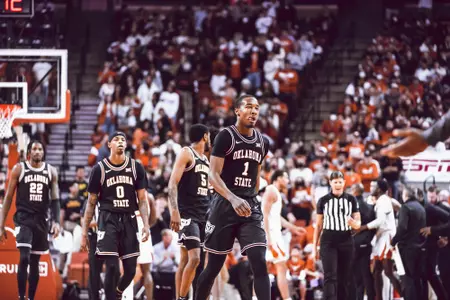 Bryce Thompson Walks Off Floor After Timeout