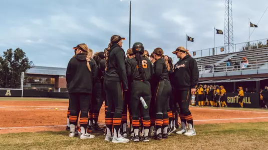 Cowgirls at WSU