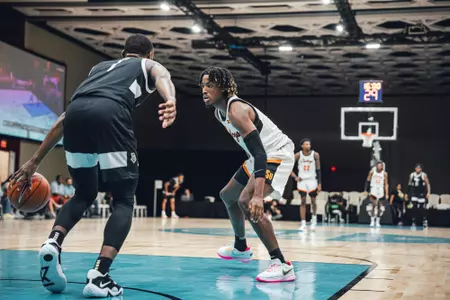 Image Taken at the Oklahoma State Cowboys vs UCF Knights at the Baha Mar Hoops Tournament, Friday, November 18, 2022, Grand Hyatt Baha Mar, Nassau, Bahamas. Mary Elizabeth/OSU Athletics