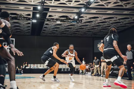 Image Taken at the Oklahoma State Cowboys vs UCF Knights at the Baha Mar Hoops Tournament, Friday, November 18, 2022, Grand Hyatt Baha Mar, Nassau, Bahamas. Mary Elizabeth/OSU Athletics