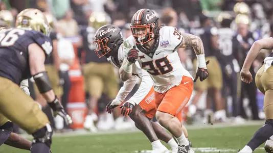 Mason Cobb - 2022 PlayStation Fiesta Bowl Notre Dame Fighting Irish vs Oklahoma State Cowboys, Saturday, January 1, 2022, State Farm Stadium, Glendale, AZ. Bruce Waterfield/OSU Athletics