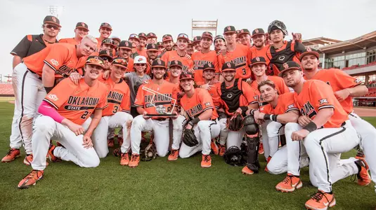 Team with Bedlam trophy 2022