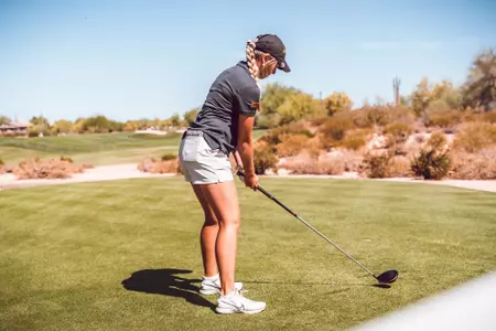 Maddison Hinson-Tolchard Gets Ready For Shot