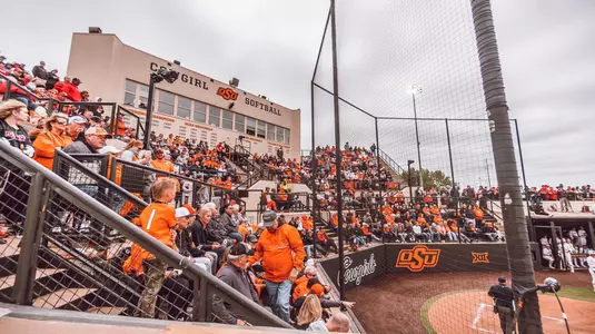Fans at Cowgirl Stadium
