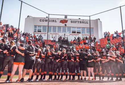 Cowgirl Softball 2022 Stillwater Regional vs North Texas