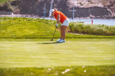Hailey Jones Putting at Pebble Beach