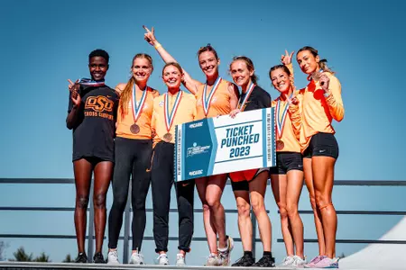 NCAA Midwest Regional Champs Women