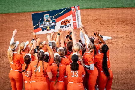 Cowgirl Softball Celebrates 2023 NCAA WCWS Berth