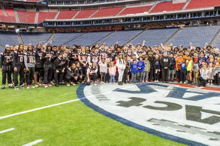 2023 Texas Bowl Depelchin Field Day