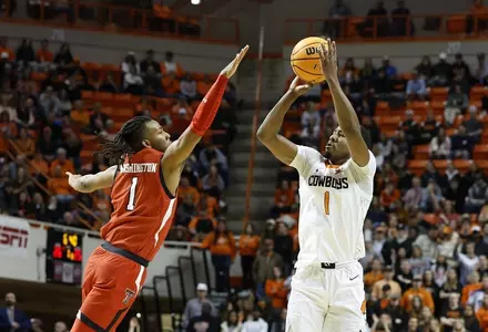 Bryce Thompson Takes Shot During Texas Tech Game