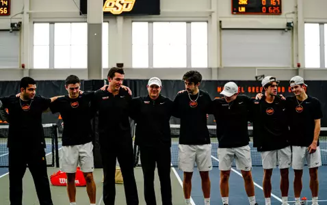 Men's Tennis v. Washington
