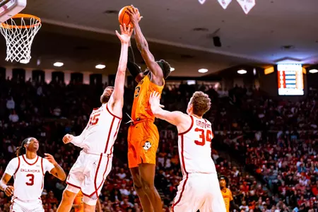 Moussa Cisse Grabs Rebound Against OU