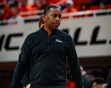 Head Coach Mike Boynton