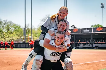 Claire Timm, Caroline Wang and Lexi McDonald