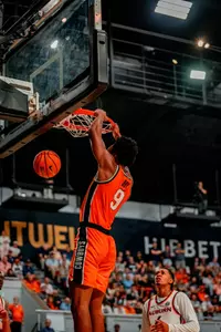 Anthony Roy dunk vs. Auburn