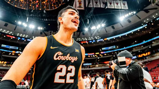 Parsa Fallah celebrates the win over Northwestern