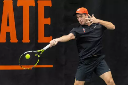 Cowboy Tennis Drops Contest at Memphis